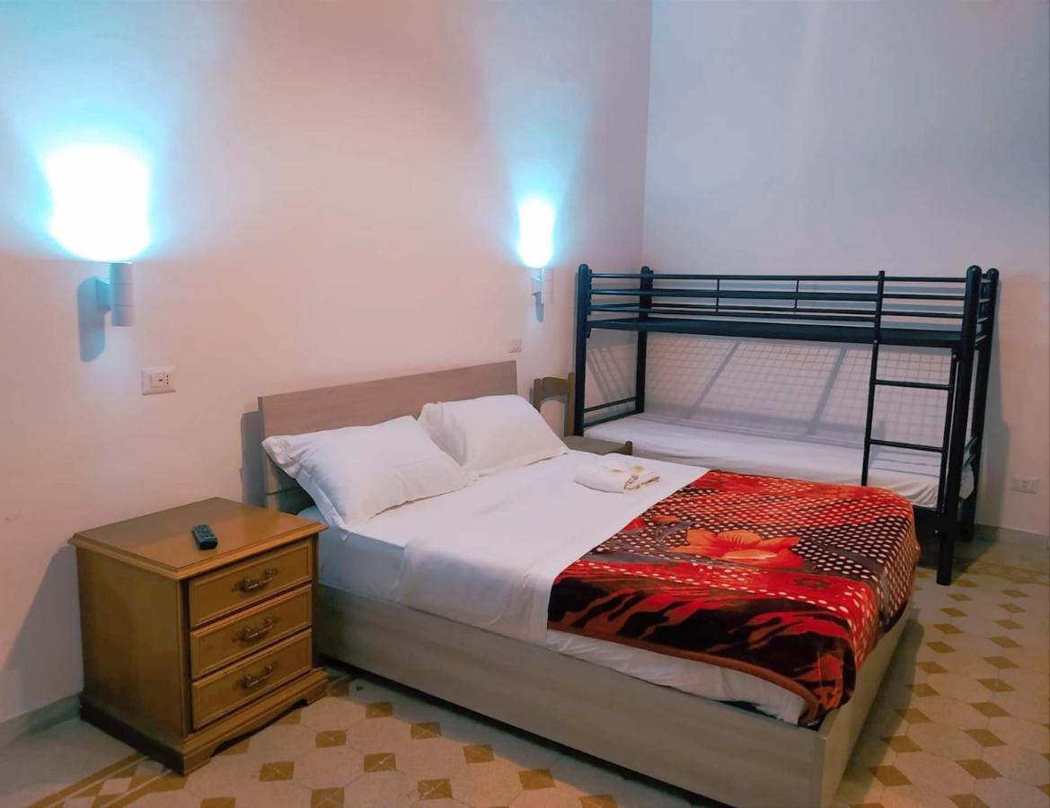 Cattaneo Accomodation 罗马 外观 照片